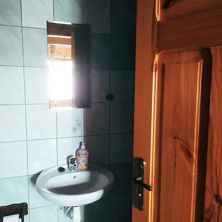 Borsuki Pod Lipa 팜스테이 *